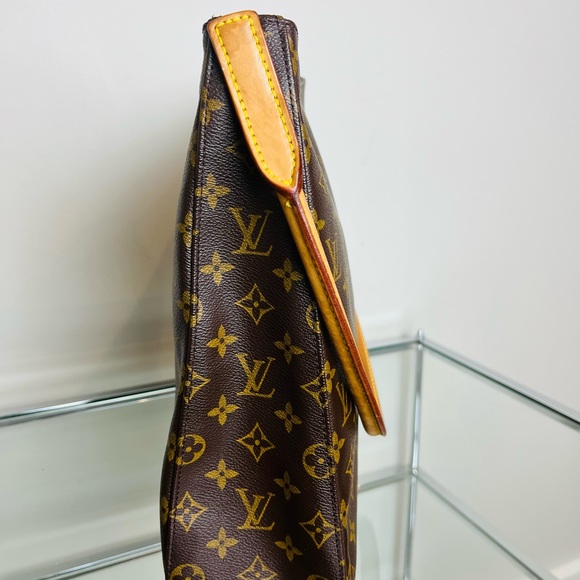 Authentic gorgeous Louis Vuitton Looping Monogram GM in excellent condition. - Picture 7 of 14